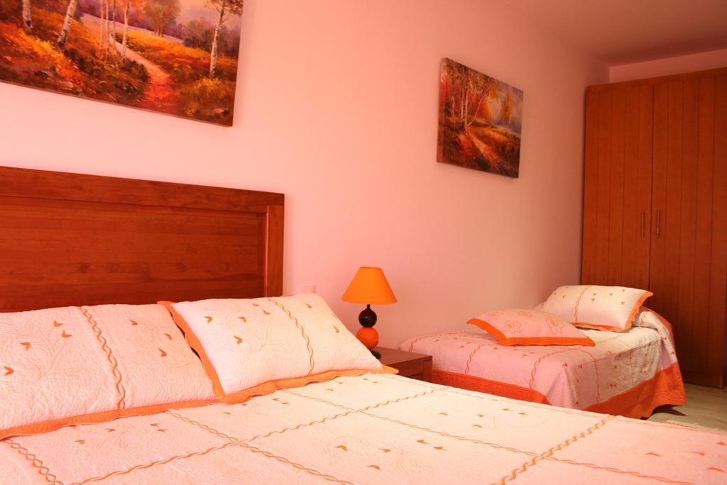 Apartamentos Turisticos Mirayuste Guadalupe  Luaran gambar