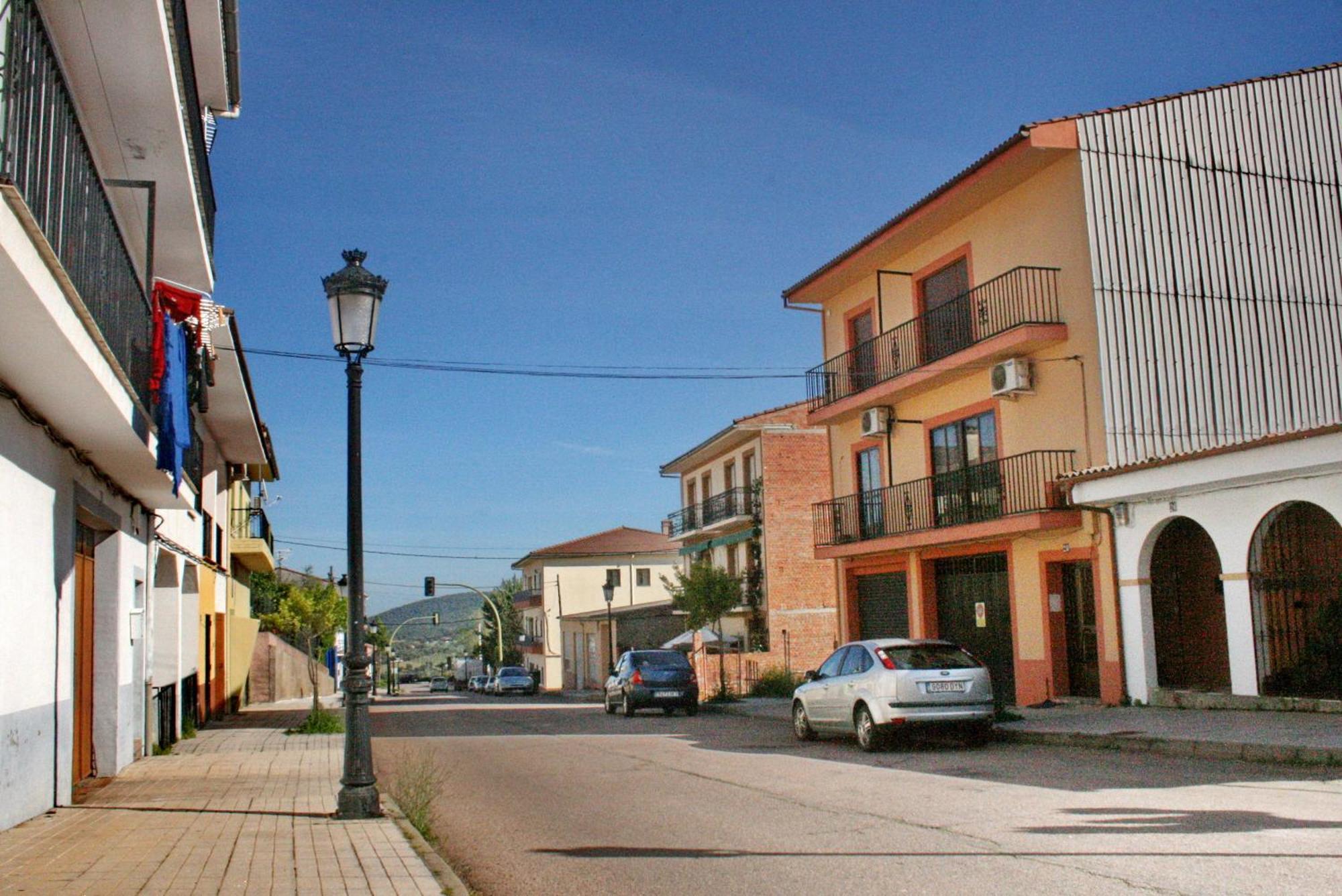 Apartamentos Turisticos Mirayuste Guadalupe  Bilik gambar