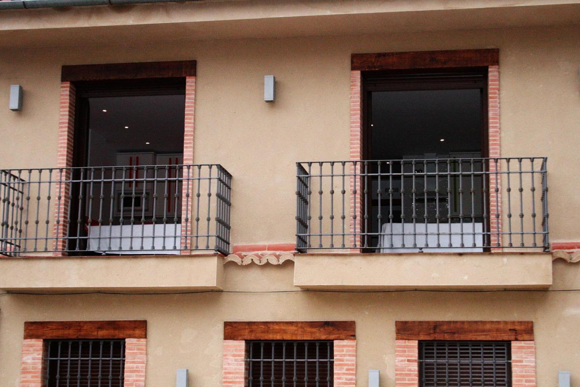 Apartamentos Turisticos Mirayuste Guadalupe  Bilik gambar